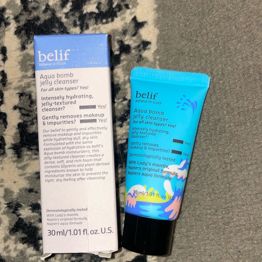 New in box belif jelly aqua bomb cleanser for all skin types